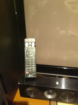 Barra de Sonido LG Negra