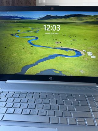 Portátil HP Laptop 15s-eq2xxx Plata