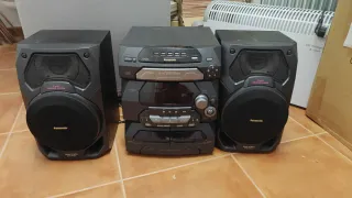 Minicadena Panasonic Negra