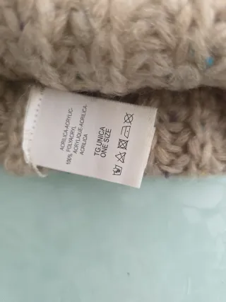 Cappello donna beige con pois colorati