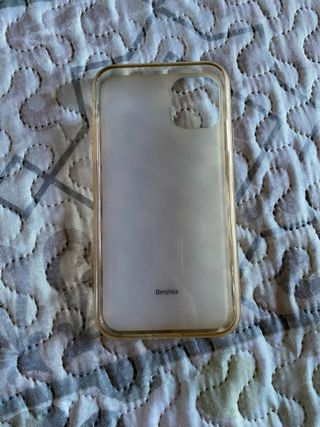 Custodia iPhone 11 di Bershka