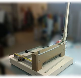 Guillotina de papel manual