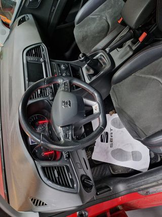 SEAT Leon TDI 184CV FR CON TECHO 2016