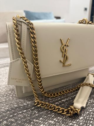Borsa Saint Laurent Beige Oro, indosstaa pochissim