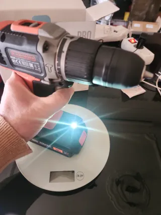 Taladro Black+Decker 18V