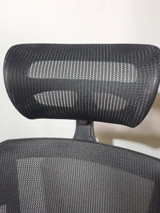 Silla de oficina ergonómica negra