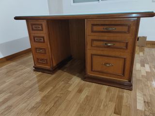 Escritorio antiguo madera y cristal