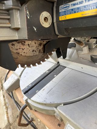 Sierra Ingletadora Virutex TM 43D