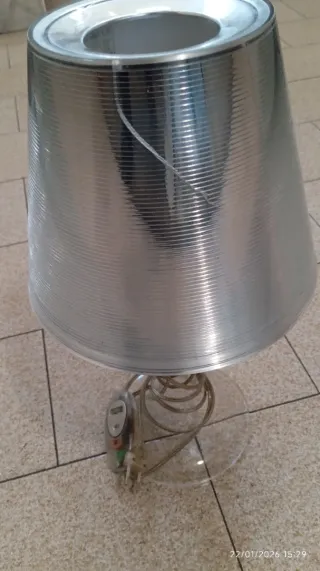 Lampada da tavolo Flos Miss K