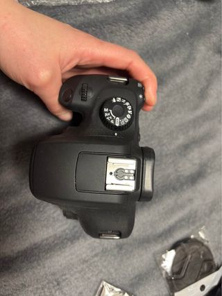 Cámara Canon EOS 4000D Kit EF-S 18-55mm