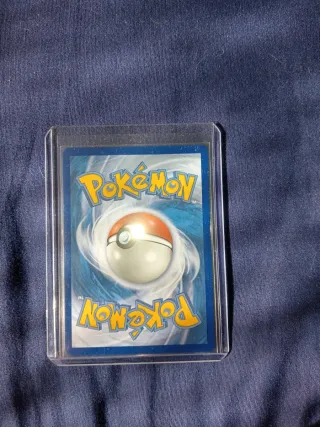 Carta Pokémon Exilio de Giovanni
