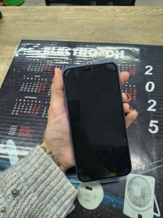 iPhone 16 Plus 256GB Azul Estrellas Holográficas