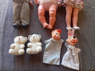 Lote Muñecas Antiguas y Peluches