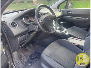 Peugeot 5008 Año 2014 7 Plazas