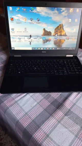 Portátil DELL Negro