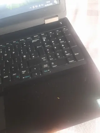 Portátil DELL Negro