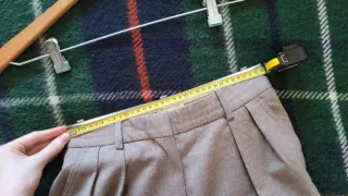 Pantalón Massimo Dutti Pinzas Beige Mujer