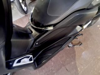 Yamaha X-MAX 125 Momodesign