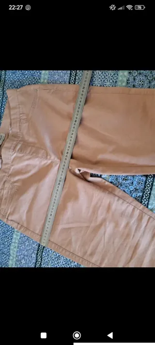 Pantalón rosa nuevo