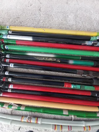 Lote de cañas de pesca