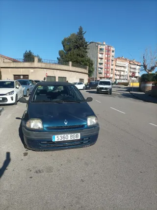 Renault Clio 2000