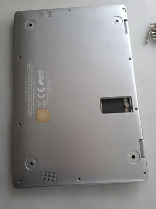 Vendo portátil Thomson Neo 360°, modelo spx360r12