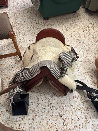 Montura y cabezales para caballo no se hacen envio