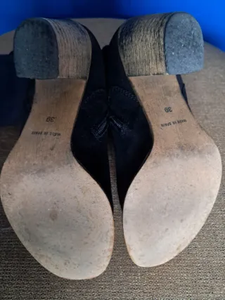 Botines de ante negros