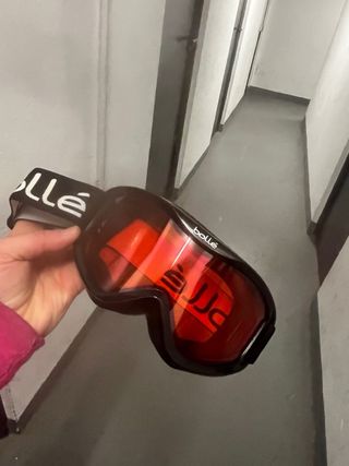 Casco de esquí Bollé con máscara