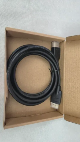 Cable HDMI Amazon Basics 4K 1.8m