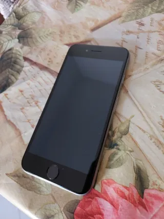 iPhone 6 16GB Space Gray