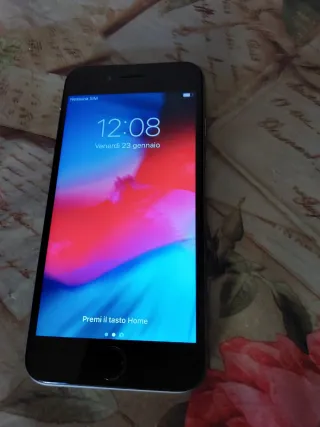 iPhone 6 16GB Space Gray