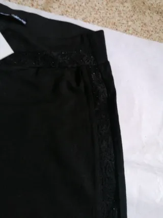 Pantaloni donna neri elasticizzati taglia M