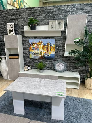 Mesa auxiliar y mueble TV salon