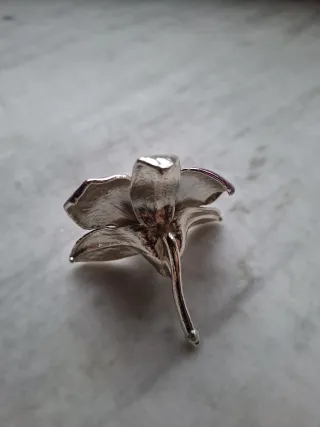 Fiore decorativo metallo viola e argento