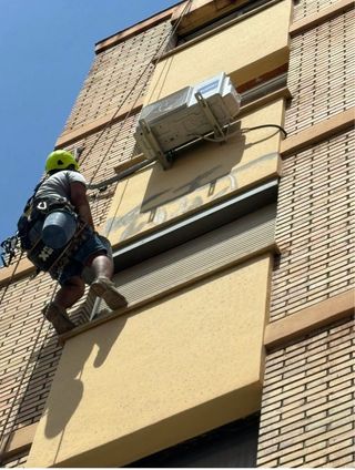 SE BUSCA TRABAJADOR PARA TRABAJOS VERTICALES