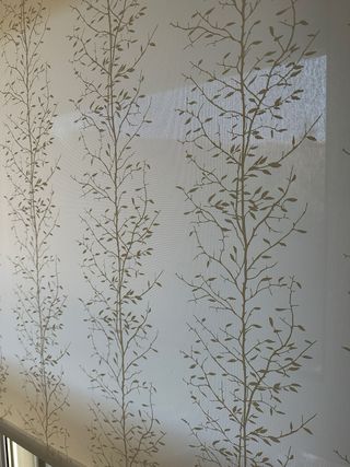 Estor enrillable ramas Leroy Merlin 120x250m