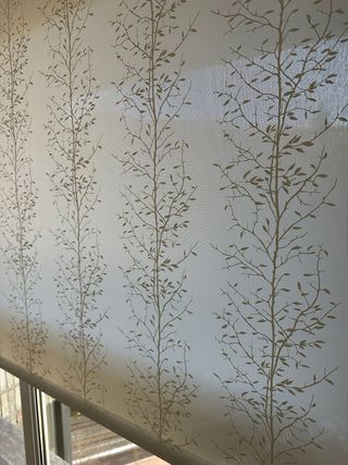 Estor enrillable ramas Leroy Merlin 120x250m