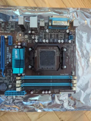 Placa base ASUS M5A78L LE R2.0 Socket AM3+