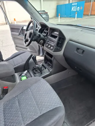 Mitsubishi Montero 1995