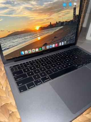 MacBook Pro 13” 2017 Plata/Gris Espacial