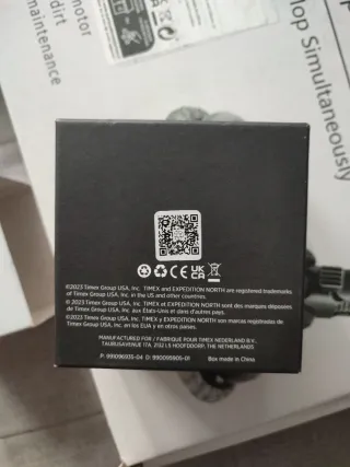 Reloj Timex Expedition Solar Negro y Amarillo