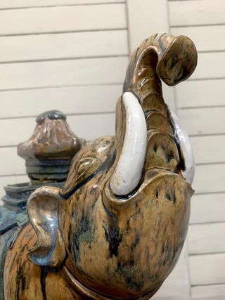Elefante de cerámica vintage