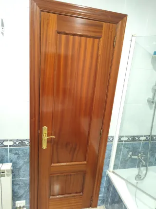 2 Puertas de interior para Baño. Recoger