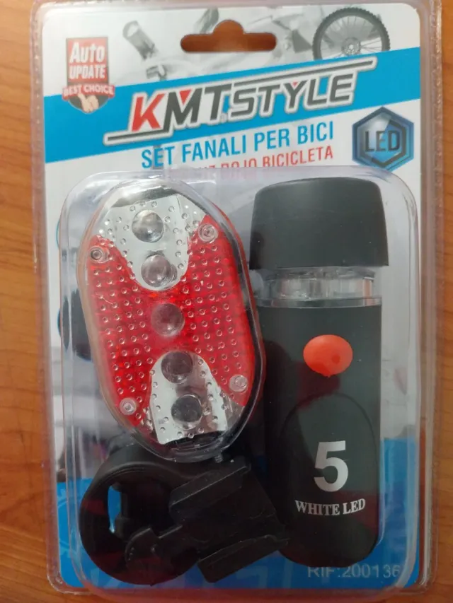 Kit Luces Bicicleta y Reparación KMTSTYLE