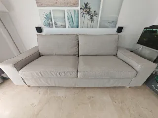 Sofá KIVIK 3 plazas gris claro