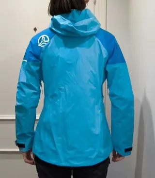 Chaqueta Ternua Advance JKT W Azul