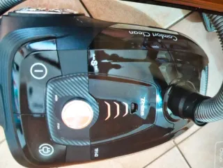 Aspirapolvere nero Comfort Clean