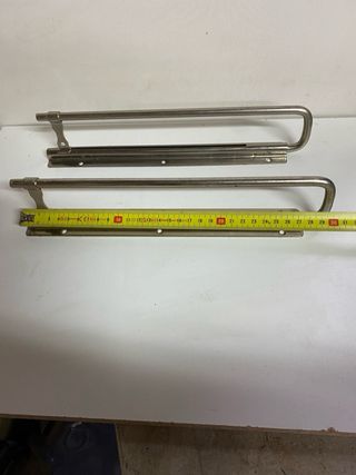 2 Colgadores Cromados Extensibles