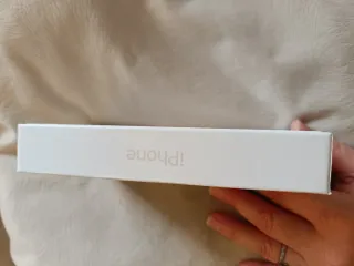 Caja original iPhone 14 blanco